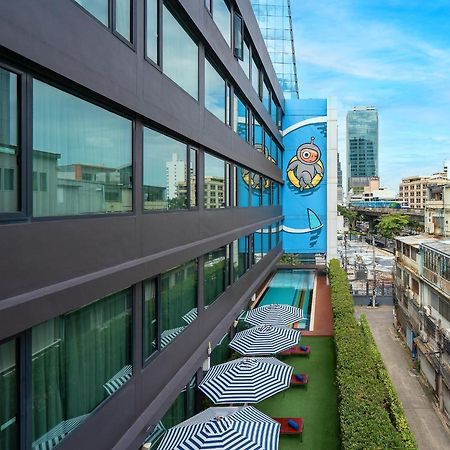 Vic 3 Bangkok Hotel Luaran gambar