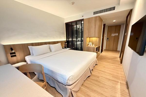 Vic 3 Bangkok Hotel Luaran gambar